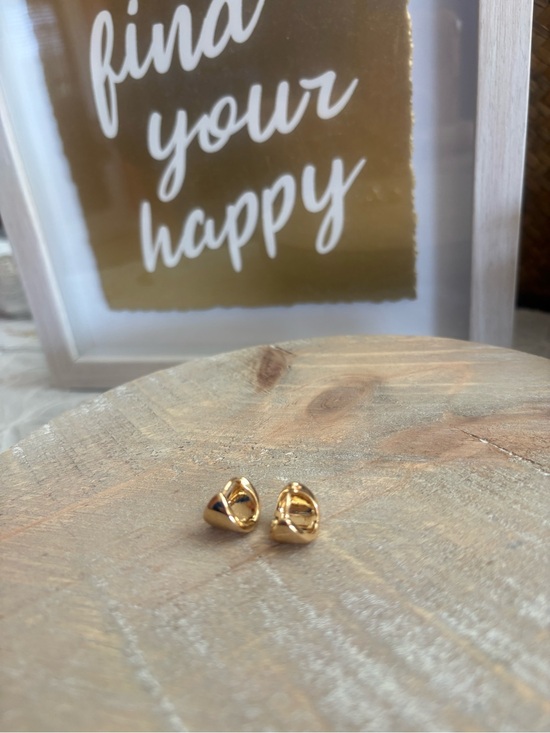 Jewelry - Chunky Gold-Tone Huggie Hoop Earrings | Small Dome Hoops